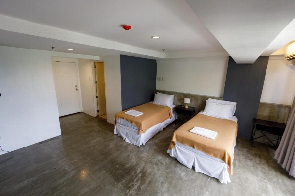 5880 Enriquez Residences image 15