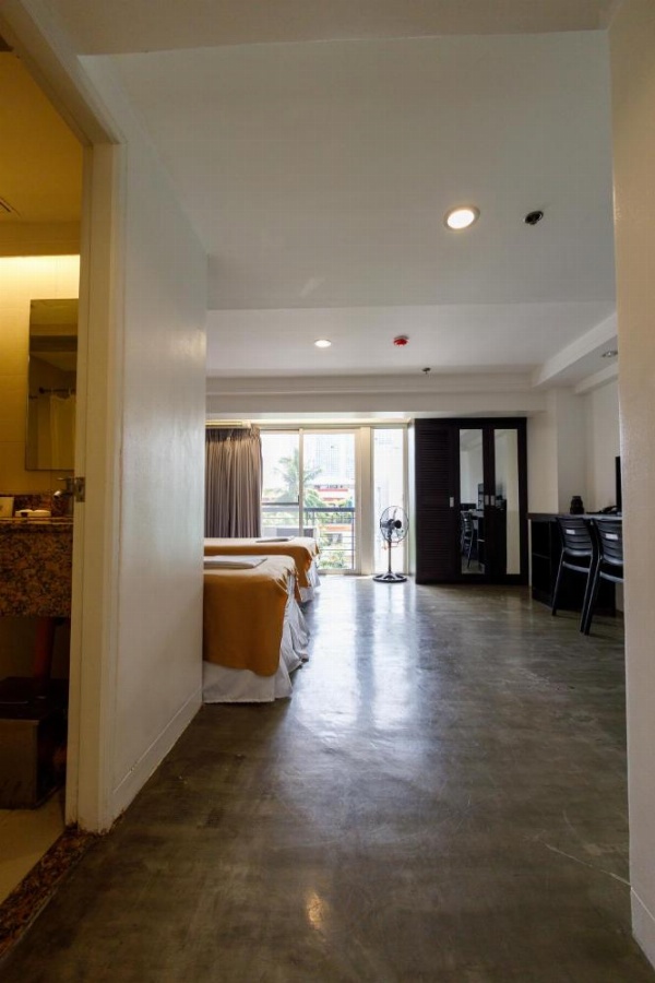 5880 Enriquez Residences image 17